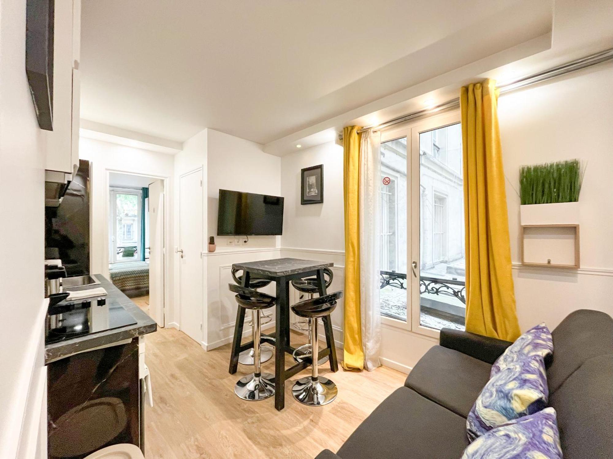 112 - Urban Atelier Saint Michel Apartment Paris Exterior photo